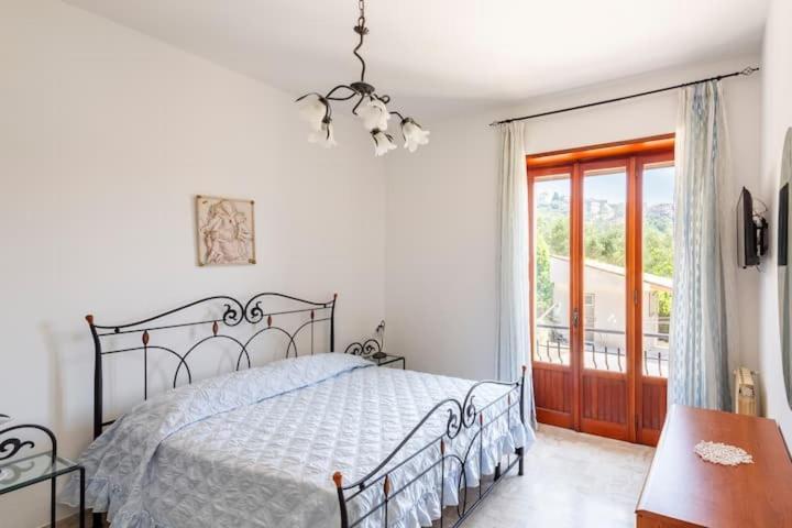 Guesthouseminturnoit Lucia Sparagna Exterior photo